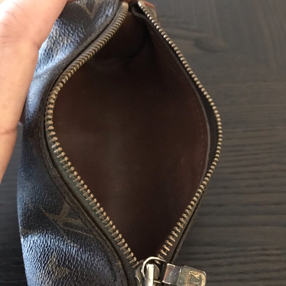 LOUIS VUITTON MINI PAPILLON/ BARREL BAG - Picture 7 of 9